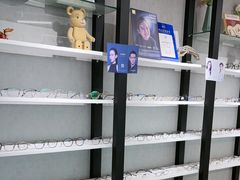 -瑞司视光眼镜·蔡司战略合作眼镜店(新街口店)