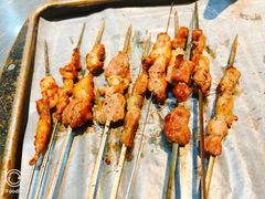 -清真·老金烧烤(山大路店)