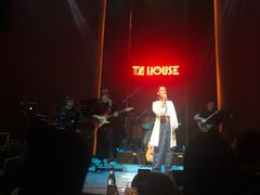 -TZ House音乐现场(来福士中心店)