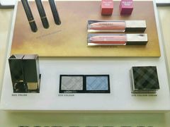 -BURBERRY(上海港汇恒隆广场店)