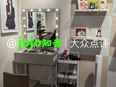 -方快PLUS照相馆(大上海时代广场店)