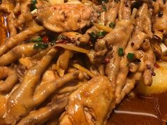 鸡爪煲-胖哥俩肉蟹煲(湖滨银泰in77店)