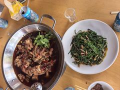 -大众跷脚牛肉馆·非遗传承单位(峨眉山店)