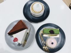 -Dulcet Cakes & Sweets