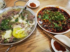 -杨三孃跷脚牛肉(美洲花园店)