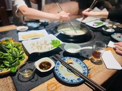 -大匠工房古船木艺术餐厅·猪肚鸡专门店(长白仙岛店)