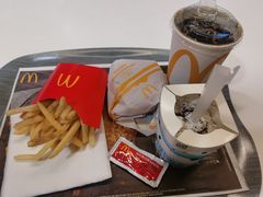 -麦当劳(新达汇三林店)