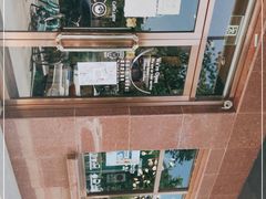 -ZING COFFEE 镜咖啡