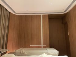 -AURAS璈然科技护肤中心