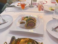 -塞纳河法国餐厅(意式风情街店)