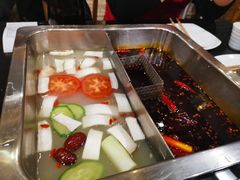 百年招牌鸳鸯锅-百年川椒重庆老火锅(光谷店)