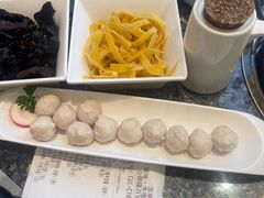 -一席地·本地鸡窝·杭帮鸡火锅(萧山银隆百货店)