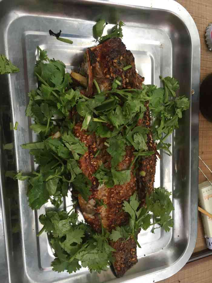 东北特色铁签小串-"周末带妈妈去蟹岛玩,在附近搜烧烤,搜到这.