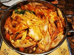 -黄记煌三汁焖锅(金凤万达广场店)