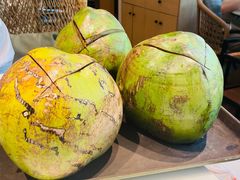 -东椰·海南椰子鸡火锅(朝阳门店)