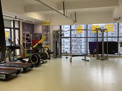 -中田健身工作室(绿地大道店)