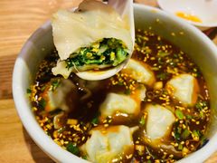 酸汤青菜鸡蛋水饺-秦香阁·西北家常菜(徐汇日月光中心店)