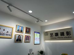 -拍刻风照相馆(花都融创店)