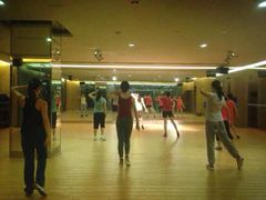 -W FITNESS 威尔仕健身·游泳(七宝店)