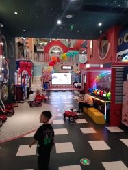 -meland club亲子乐园(北京芳圆里ID MALL店)
