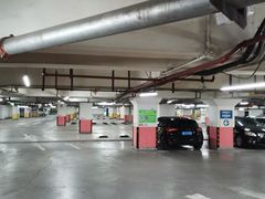 -中山公园-龙之梦停车场