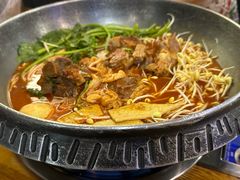 -喇喇排骨火锅·传统韩式脊骨汤(望京西园总店)