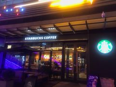 -星巴克(天津鲁能中心第三店)