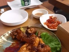 -喇喇排骨火锅·传统韩式脊骨汤(望京西园总店)