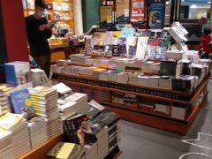 -西西弗书店&矢量咖啡(凯德晶萃广场店)