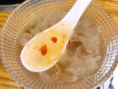 桃胶银耳-妈妈的味道(和顺古镇店)