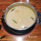 在宜川路上的一家不错的猪肚鸡店 已经来吃了很多次了