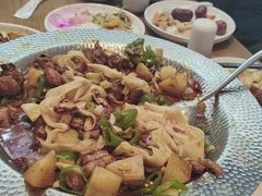 -俭寨大盘鸡·手抓肉·烧烤新疆菜(乌苏路店)