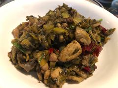 水淹菜炒肉-蜗牛小馆醉乡民谣云南菜(惠新西里店)