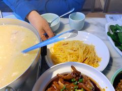 -小菜园新徽菜(溧阳万达店)