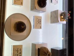 -Fridi Patisserie Cafe