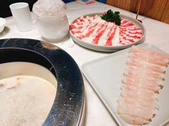肥牛-煲宫猪肚鸡(晶品店)