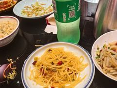 -川流不息·地道川菜·小龙虾(新松江路店)
