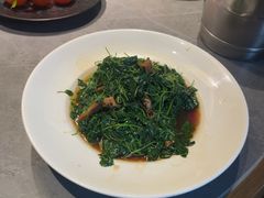 -吴越荣记苏州菜·松鼠桂鱼100%活鱼现做(斜塘老街店)