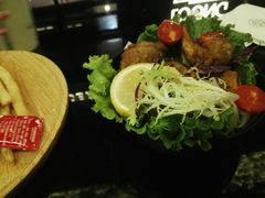 -龙治汉堡(中华城店)