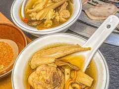 -阿山卓·野生菌火锅·纳西火塘烤肉