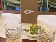 -Line 咖啡(石厦花园店)