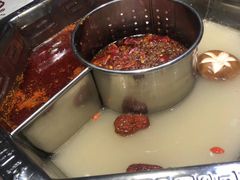 -陆派巴倒烫火锅(城东店)