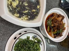 -何猫特色黄焖羊肉