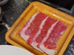 -牛YO寿喜烧·铁板烧和牛火锅自助(市府恒隆店)