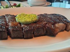 -福楼毕斯罗F Bistronome(国贸商城约会地标景观店)
