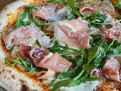 -城市大道红炉披萨烘焙坊