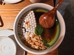 -吃饭皇帝大土家民族菜(荟聚店)