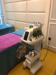 -悦芳庭美肤美体品牌集合店