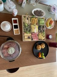 -震元堂母婴护理中心