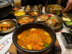 -草家酱蟹炭火烤肉店(珲春南路一店)